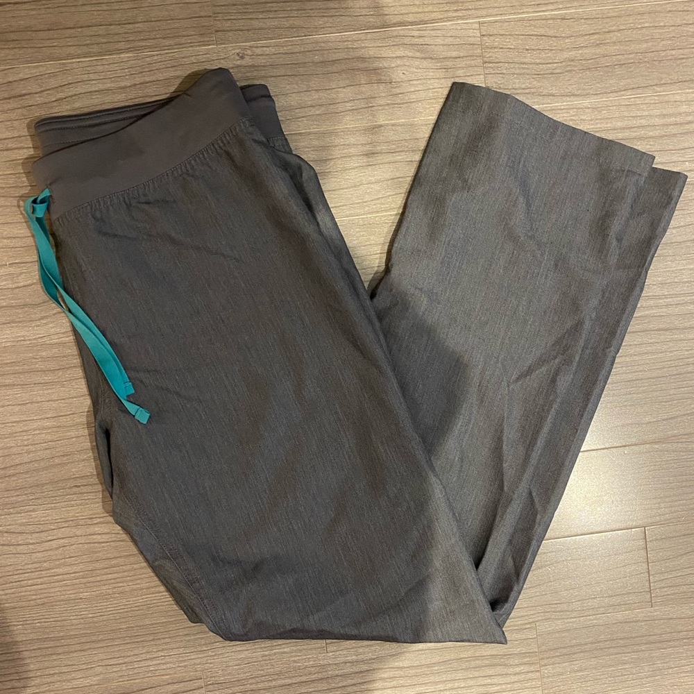 Figs Basic Livingston Pants Graphite - image 1